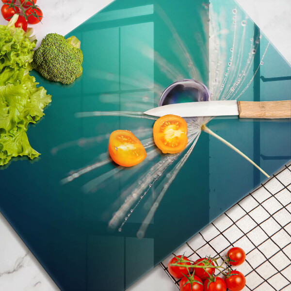 Szklana deska do krojenia Rosa na dmuchawcu