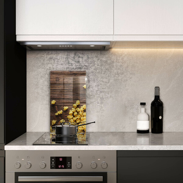 Osłona na ścianę do kuchni Makaron na stole