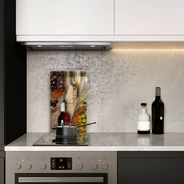 Osłona na ścianę do kuchni Butelki wina i winogrona