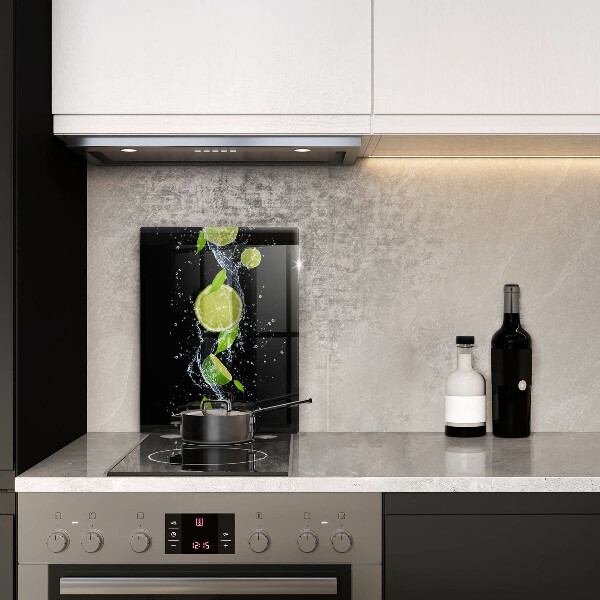 Osłona do kuchni na ścianę Soczyste limonki w wodzie