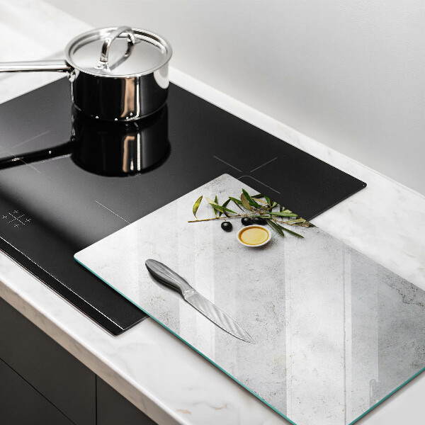 Osłona ściany przy kuchence gazowej Oliwki na betonie