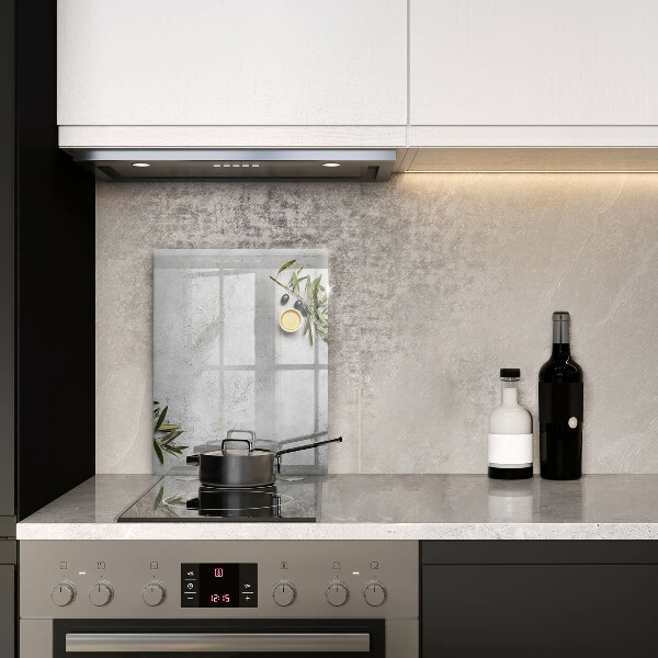 Osłona ściany przy kuchence gazowej Oliwki na betonie