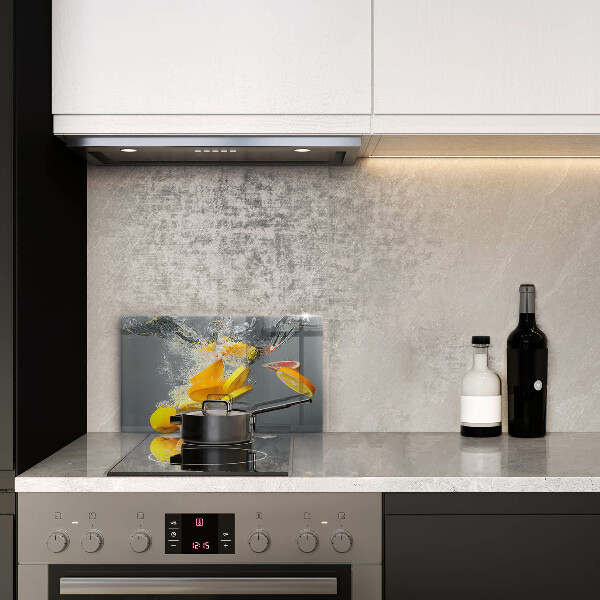 Osłona płyty indukcyjnej Cytryny w wodzie