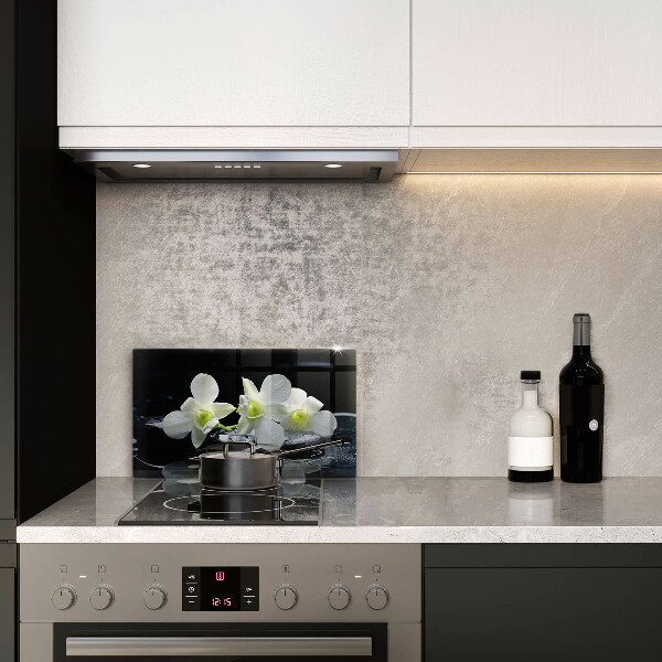 Osłona ściany przy kuchence gazowej Białe kwiaty w wodzie Zen