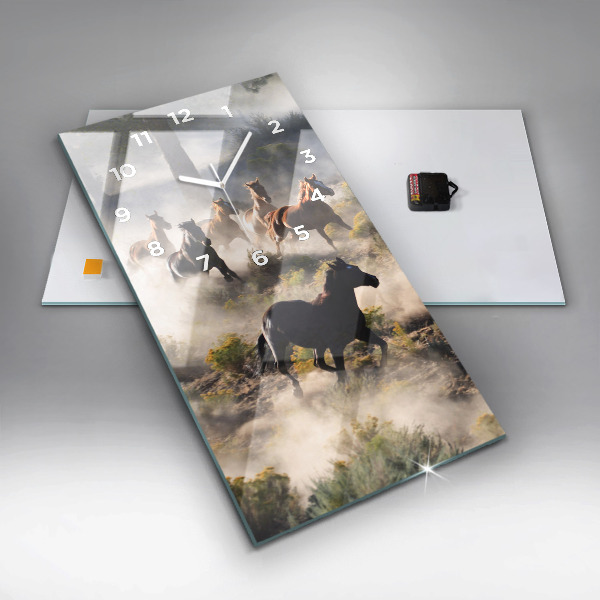 Zegar szklany pionowy Stado rozpędzonych koni