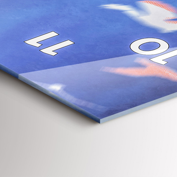 Zegar szklany pionowy Chłopiec ze skrzydłami