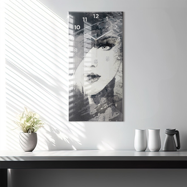 Zegar szklany pionowy Kobieta – akwarele