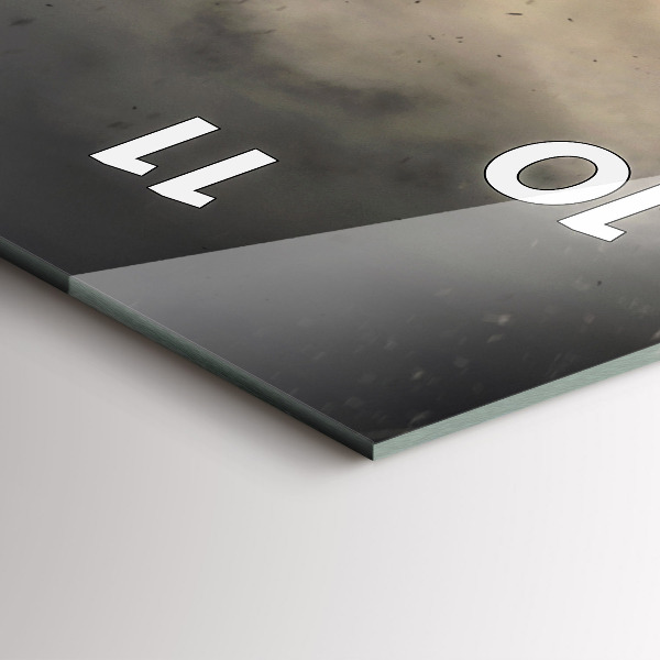 Zegar szklany pionowy Pięści Siła Moc