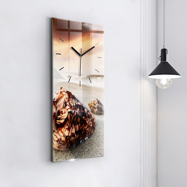 Zegar szklany pionowy Muszla na plaży