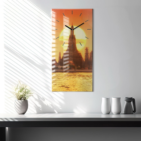 Zegar szklany pionowy Wat arun Bangkok Tajlandia