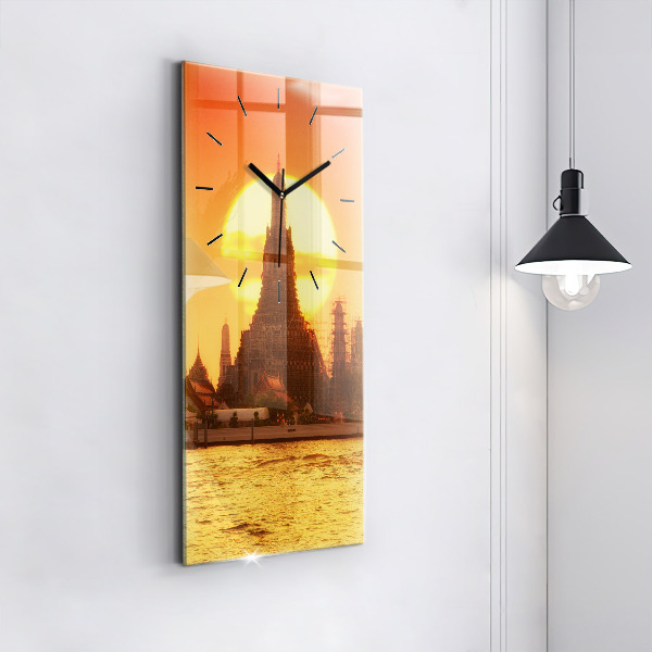 Zegar szklany pionowy Wat arun Bangkok Tajlandia