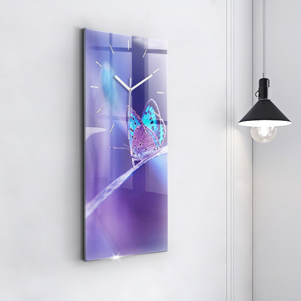 Zegar ścienny pionowy Motyl na trawie