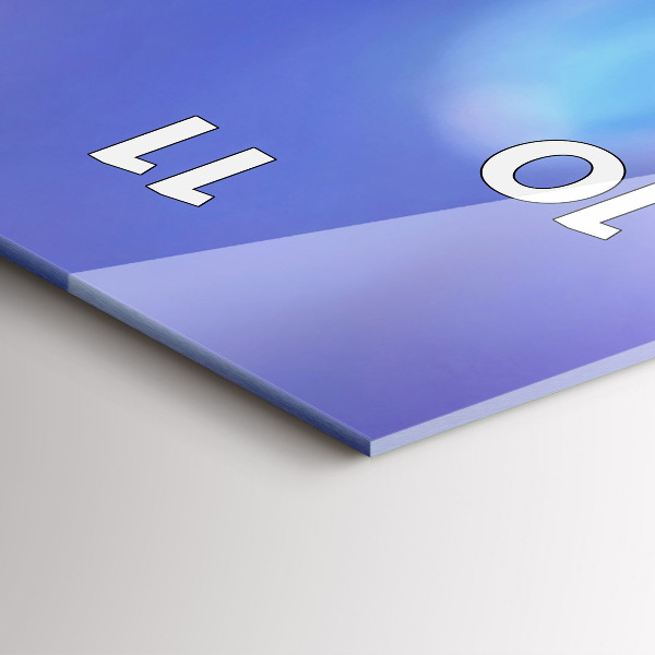 Zegar ścienny pionowy Motyl na trawie