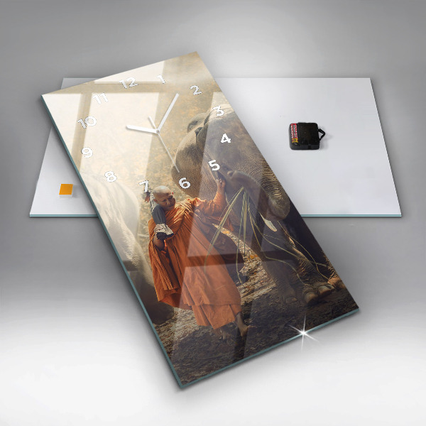 Zegar ścienny pionowy Mnich prowadzący słonie