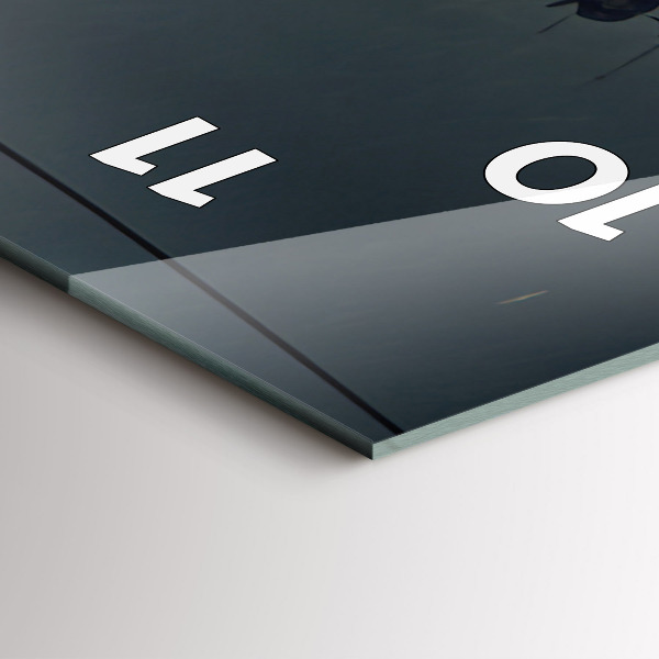 Zegar ścienny pionowy Apokaliptyczny budynek