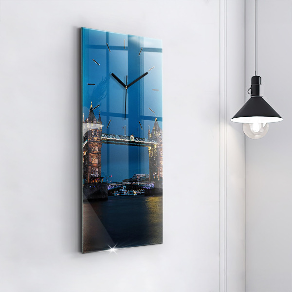 Zegar ścienny pionowy Tower Bridge Londyn nocą