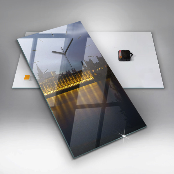 Zegar ścienny pionowy Pałac Winchester Londyn