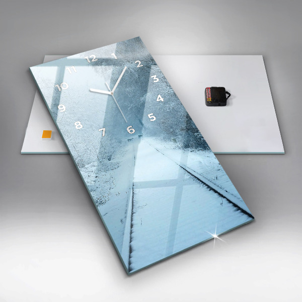 Zegar ścienny pionowy Sarny na torach