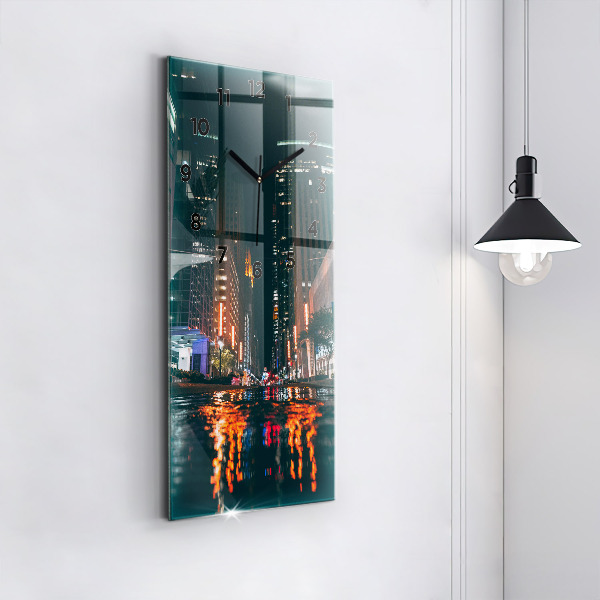 Zegar ścienny pionowy Hotel Hilton w Houston