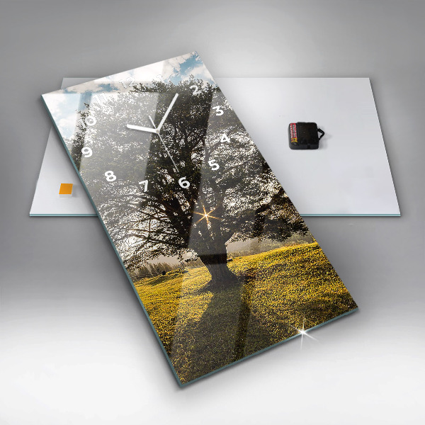Zegar ścienny pionowy Drzewo na wzgórzu