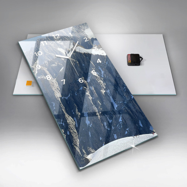 Zegar ścienny pionowy Góry Alpy zimą