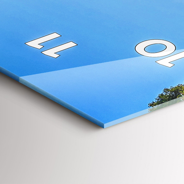 Zegar szklany pionowy Park Surat Thani Tajlandia