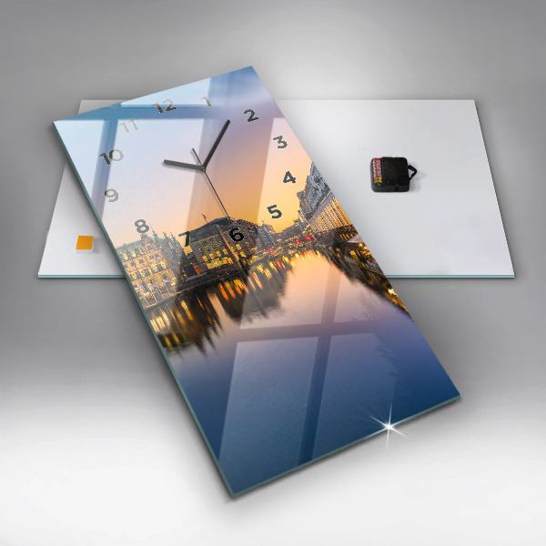 Zegar szklany pionowy Ratusz w Hamburgu