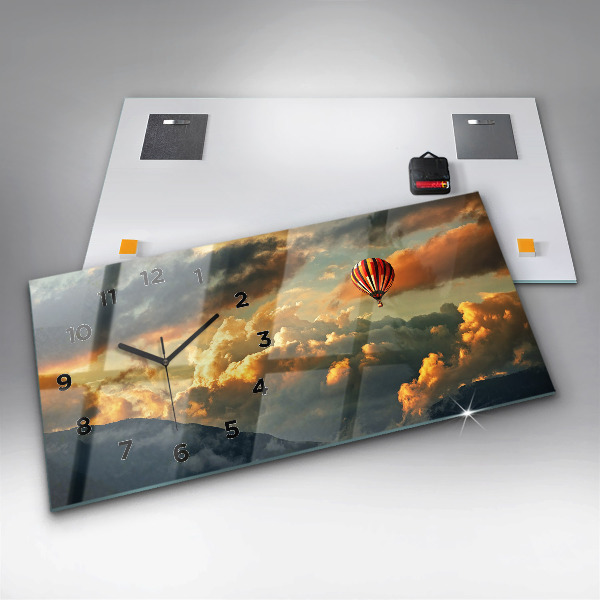 Zegar ścienny poziomy Lot balonem w chmurach