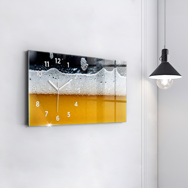 Zegar poziomy Zbliżenie piwa