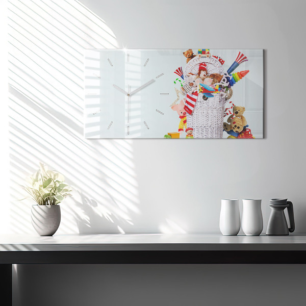 Zegar szklany poziomy Wiklinowy kosz z zabawkami