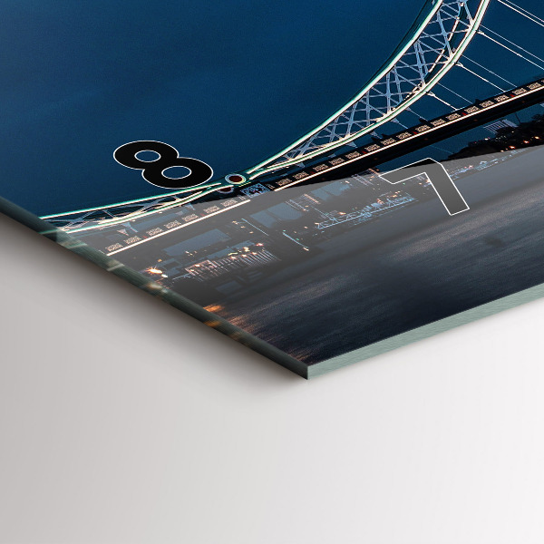 Zegar poziomy Tower Bridge Londyn nocą