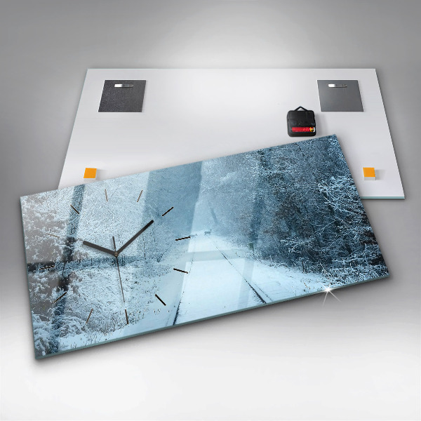 Zegar poziomy Sarny na torach