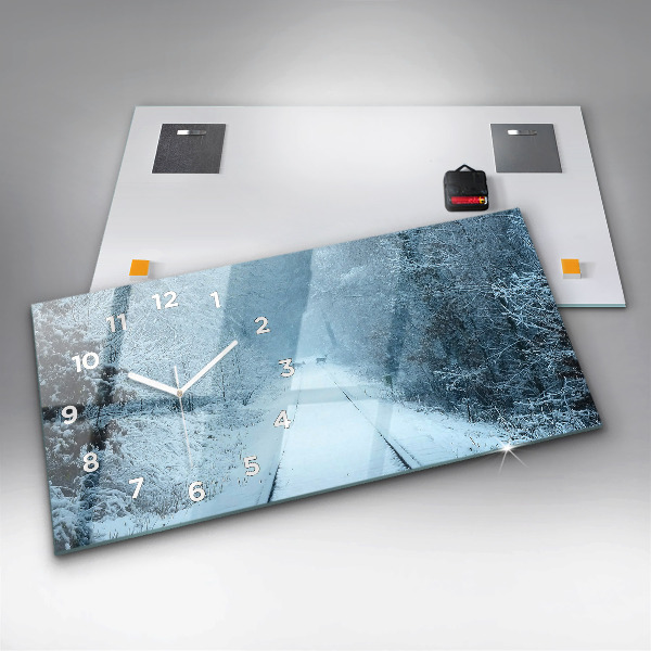 Zegar poziomy Sarny na torach