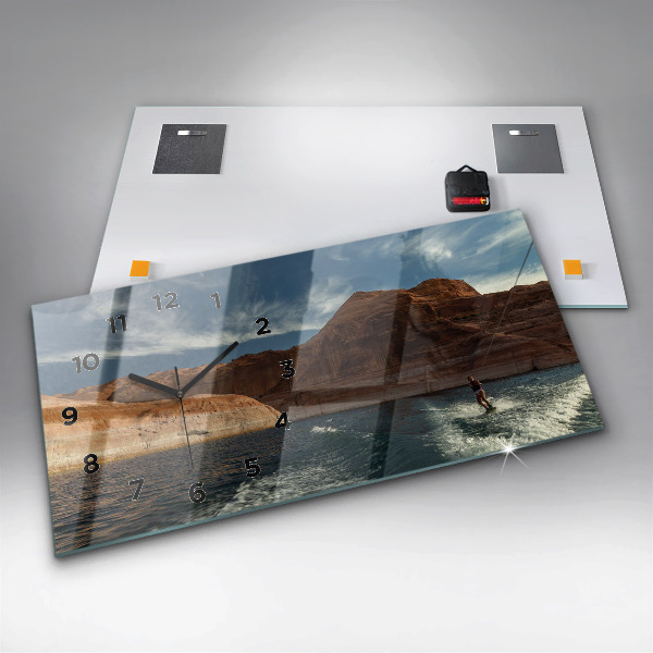 Zegar poziomy Osoba na nartach wodnych