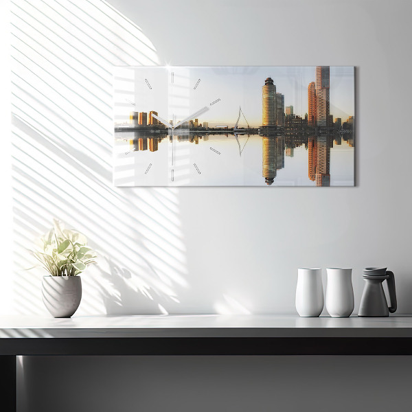 Zegar poziomy Miasto nad rzeką