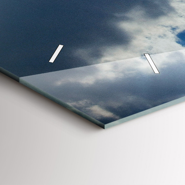 Zegar poziomy Flaga Polski na tle nieba