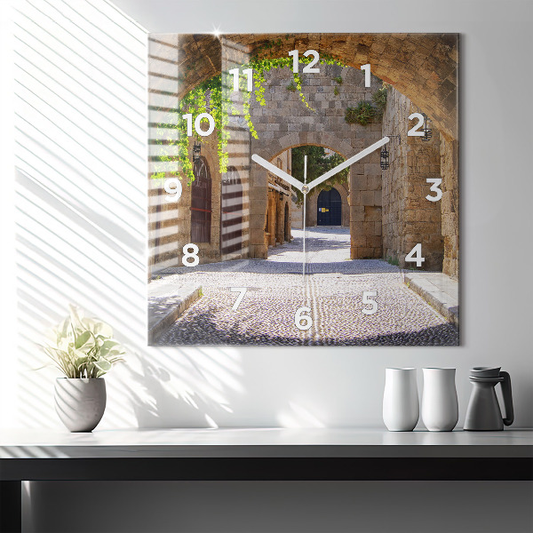 Kwadratowy zegar Malownicza ulica Rodos