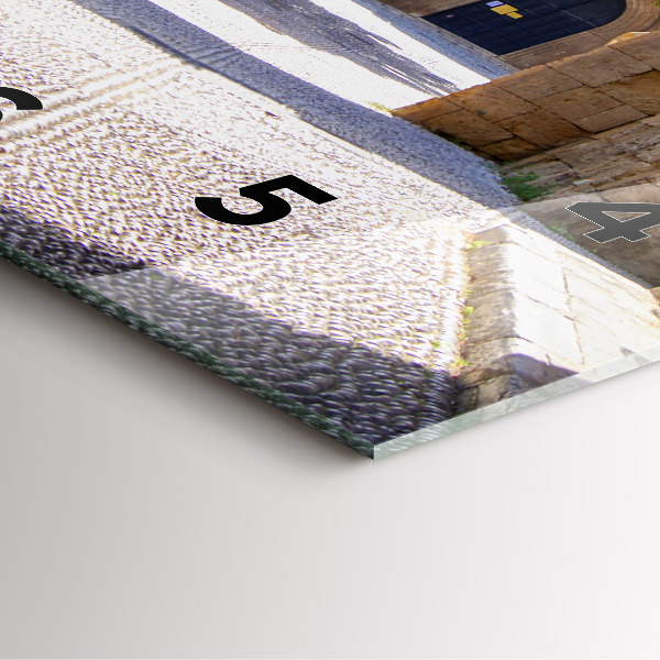 Kwadratowy zegar Malownicza ulica Rodos