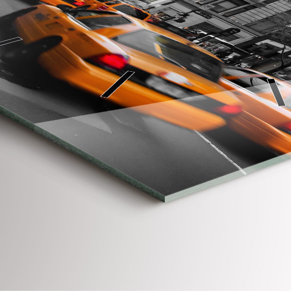 Kwadratowy zegar Manhattan i taksówki