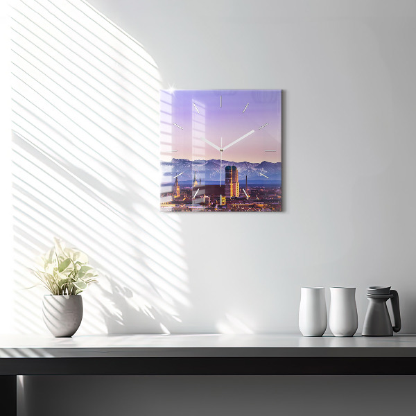 Kwadratowy zegar Niemieckie Alpy Monachium