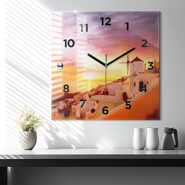 Kwadratowy zegar Stary wiatrak w Santorini
