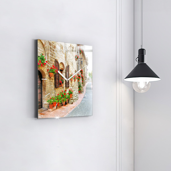 Kwadratowy zegar Malownicza uliczka