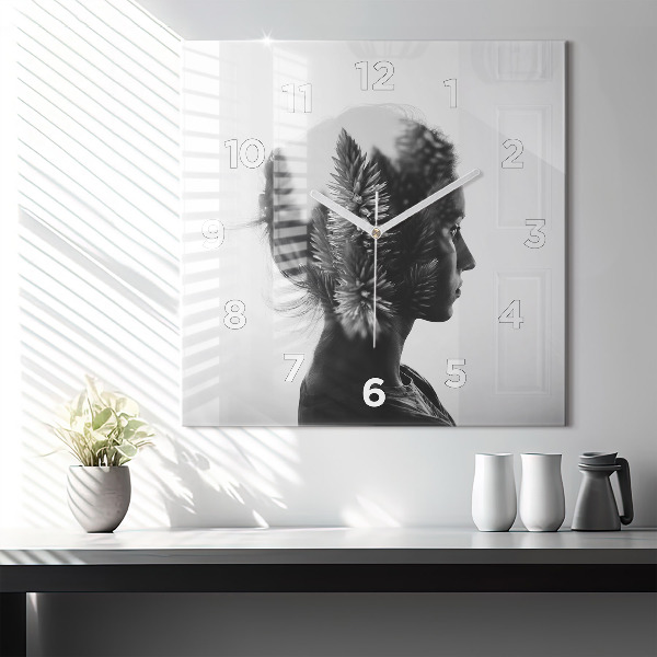 Kwadratowy zegar Portret kobiety