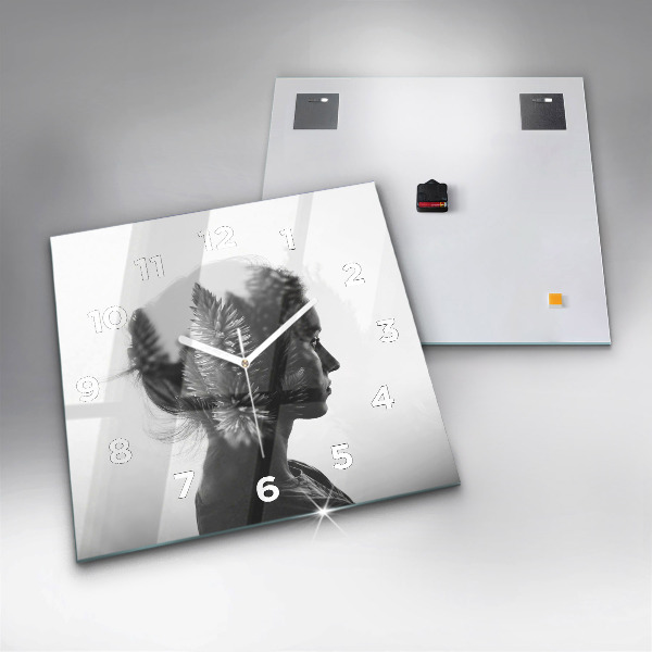 Kwadratowy zegar Portret kobiety