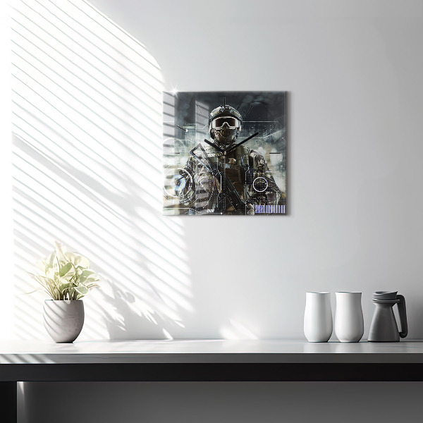 Kwadratowy zegar Żołnierz z bronią