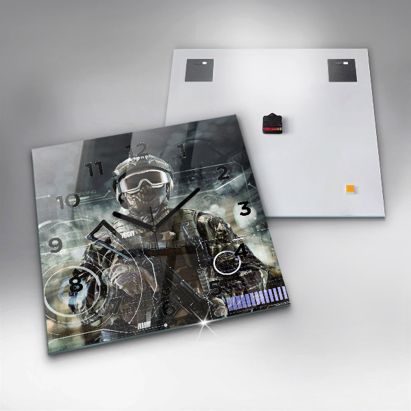 Kwadratowy zegar Żołnierz z bronią