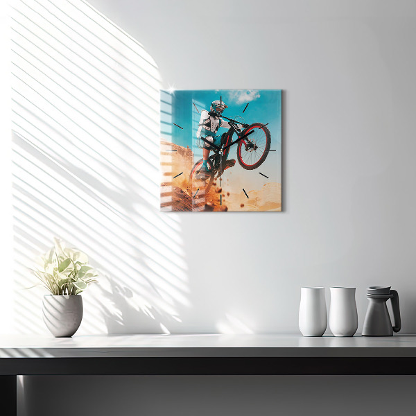 Kwadratowy zegar Kaskader i adrenalina