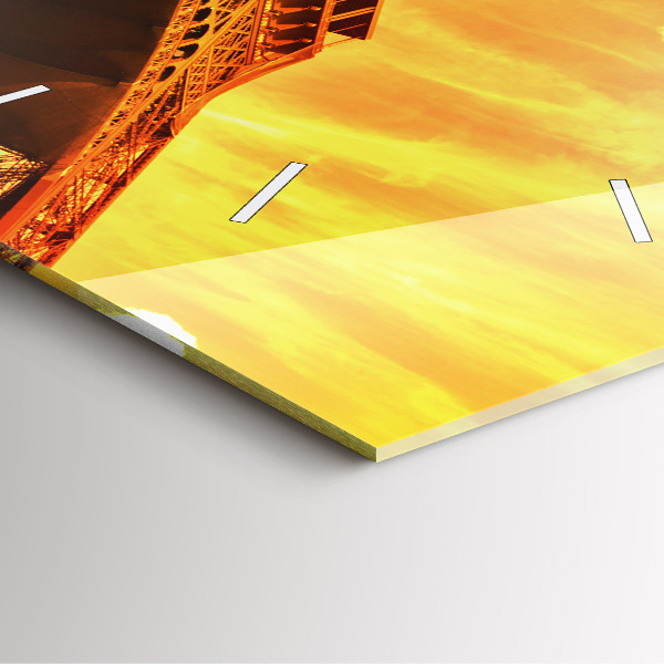 Kwadratowy zegar Wieża Eiffla w Paryżu