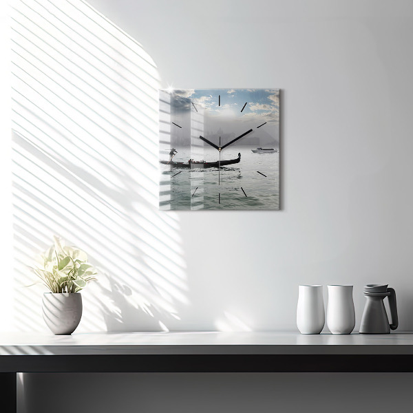 Kwadratowy zegar Gondola w Wenecji