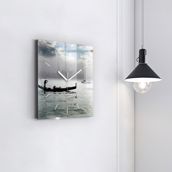 Kwadratowy zegar Gondola w Wenecji